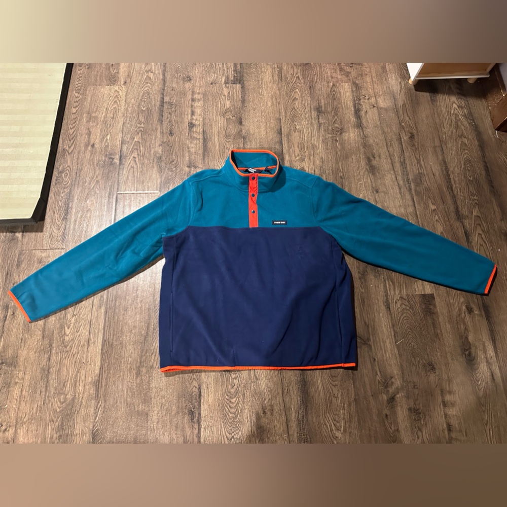 Size XL, 46-48, Lands End fleece pullover.
